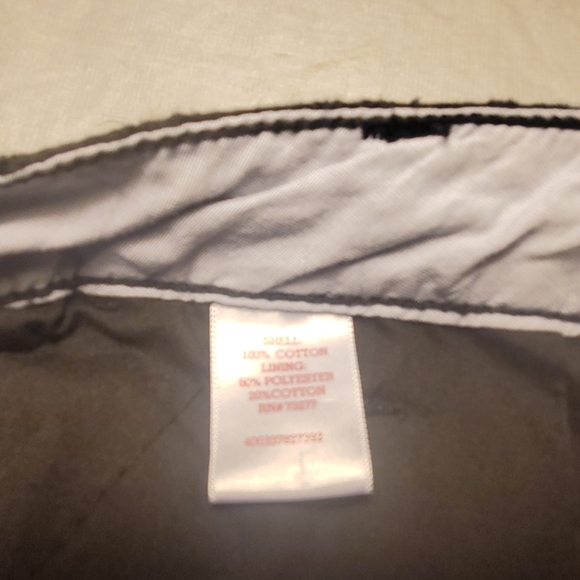 Shorts - Picture 4 of 4